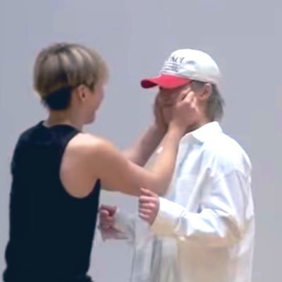 svt13_hd____'s profile picture