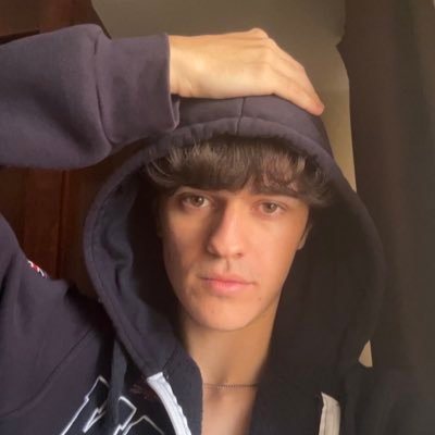 Alberto Aguilar✨'s profile picture