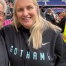 Фото профиля Emma Hayes in a Gotham hoodie