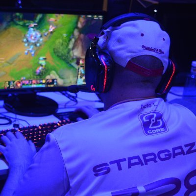 cris's profile picture