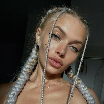 Lolly Lu🐇's profile picture
