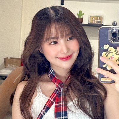 mummeelee's profile picture