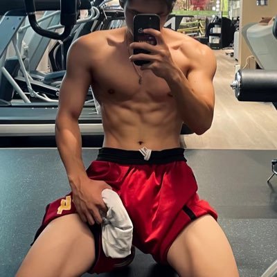 ding08925594's profile picture
