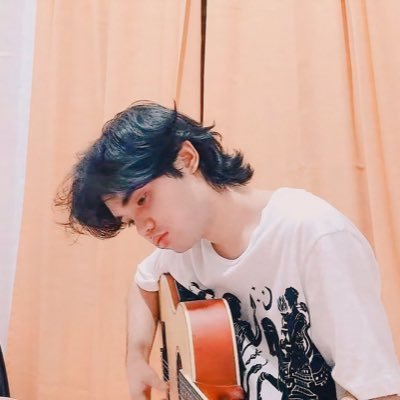 ° thea 🐺's profile picture
