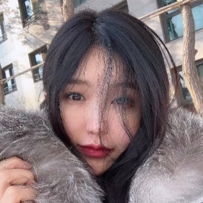 琥珀七七's profile picture