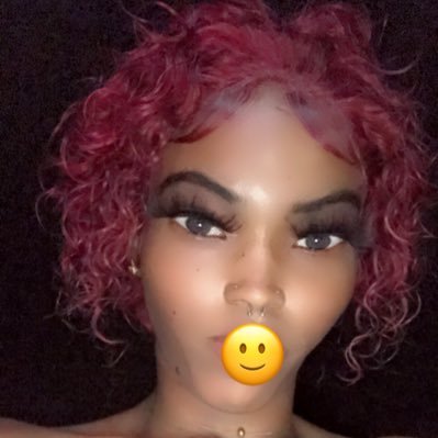 Royaltrapqueen's profile picture