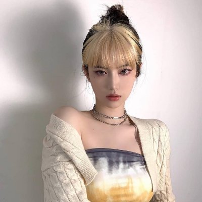 Hoàng Thị Thùy Dương 🌊RIVER's profile picture