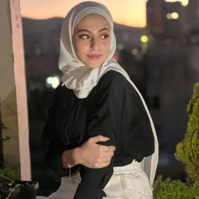 رشا's profile picture
