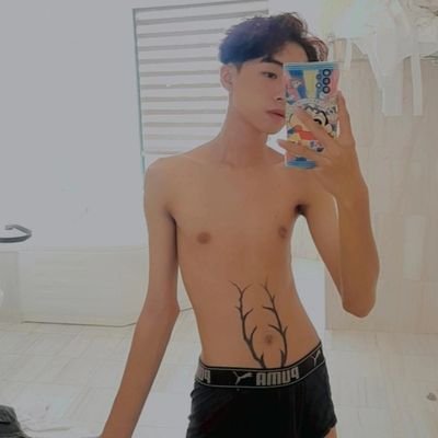PHẠM LINH's profile picture