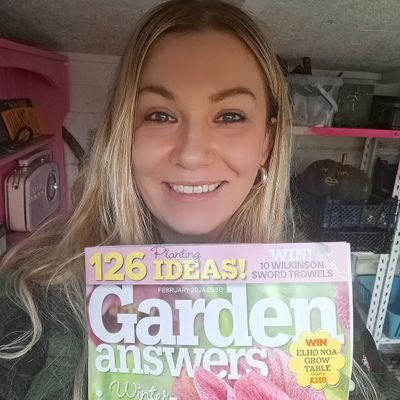 🌱Lovely_Plot 💅🇵🇱🇬🇧🪷🐞🐝's profile picture