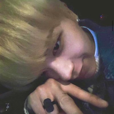 rav..'s profile picture