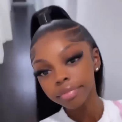 Armani.🦋's profile picture