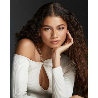 Fatma 🦋💛❤️'s profile picture