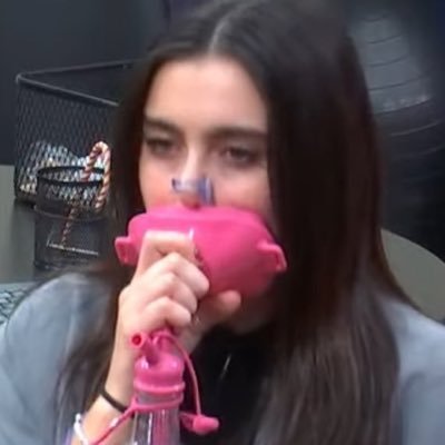 outofchiara's profile picture