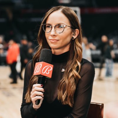 SerenaWinters's profile picture
