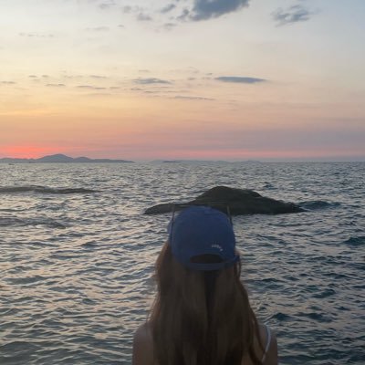 Pl 𝕻𝕷𝕺𝖄🍑's profile picture
