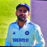 r's profile picture