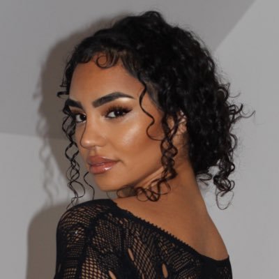 ErikahMarieG's profile picture
