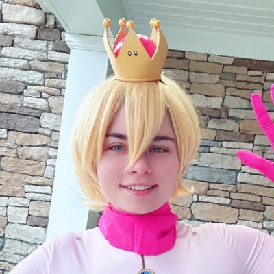 MuscleMommyCos's profile picture