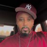 Larry johnson profil fotoğrafı