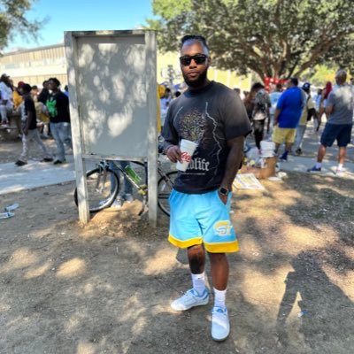 T_LeeBaBe's profile picture