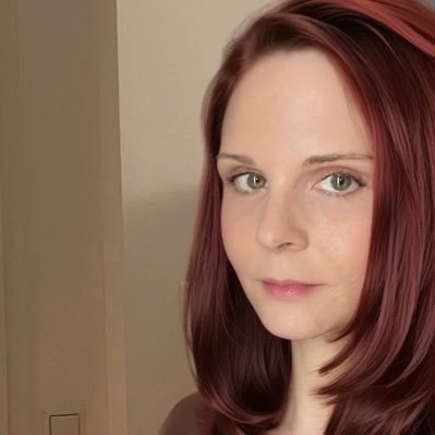 Lindsey Snell's profile picture