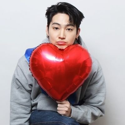 셋둘하나 ₜₕᵣₑₑ ₜwₒ ₒₙₑ's profile picture