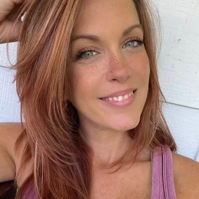 Twodirtties21's profile picture