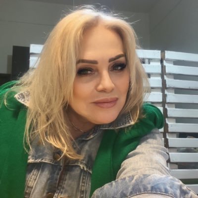 Katya Assis🇧🇷🇧🇷's profile picture