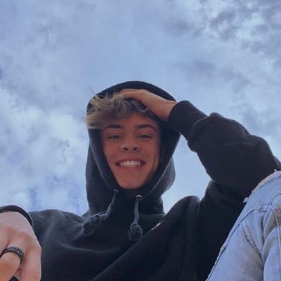 حزين 😖's profile picture
