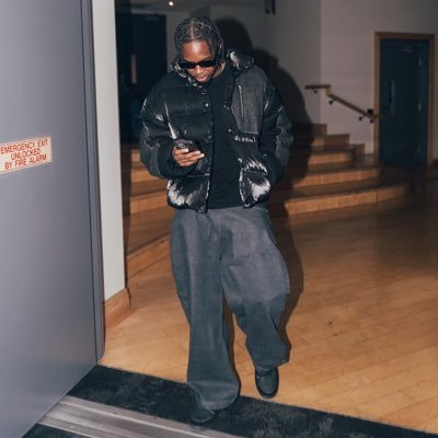 KShowtimee's profile picture