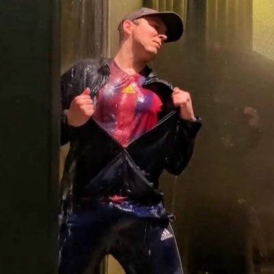 vstyle1983's profile picture