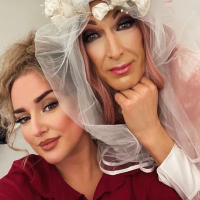 DD's Dressing & Transformations's profile picture