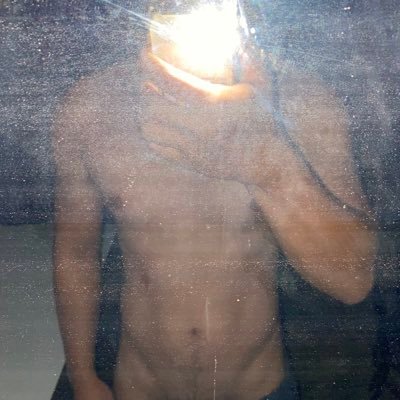 B_LOVE_SEX_2003's profile picture