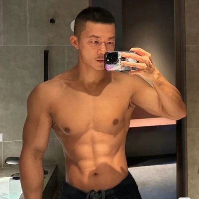 纸包鸡牛's profile picture