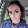 Profilbild von Zephyr (they/she)