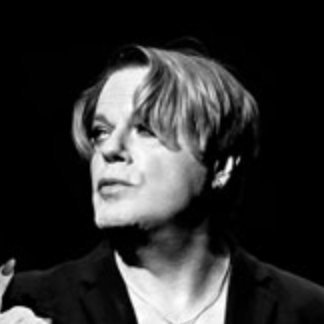 Eddie Izzard's profile picture