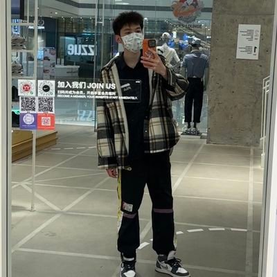 x527267471's profile picture