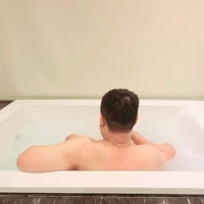 2Q6dvOLzL7l1xQz's profile picture