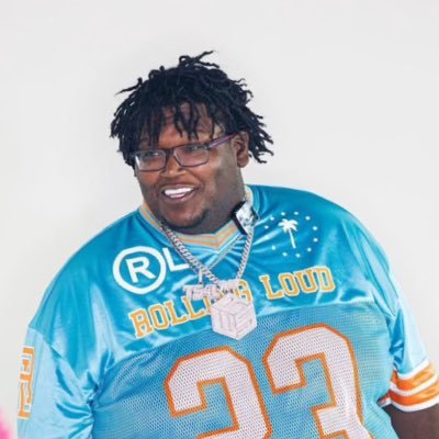 robiiiworld's profile picture