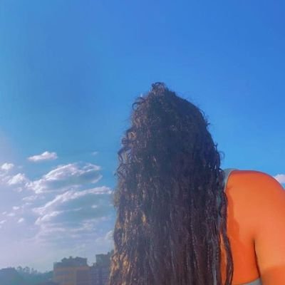 Essy's profile picture