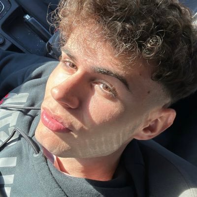 k's profile picture