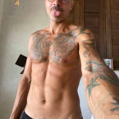 LeonEricX's profile picture