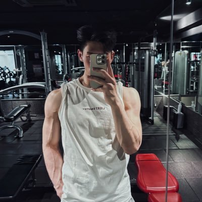 O1iVer1100's profile picture