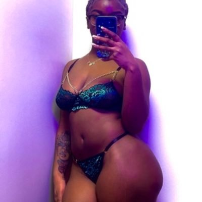 LoveableMillz's profile picture