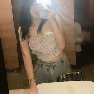 S.'s profile picture
