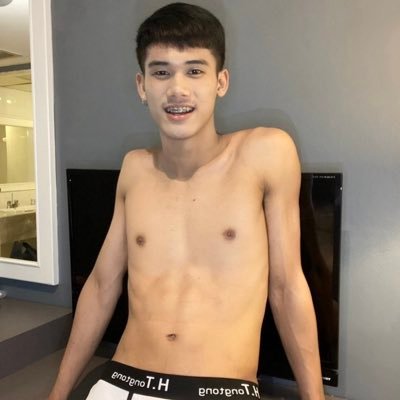 MaxXee_66's profile picture