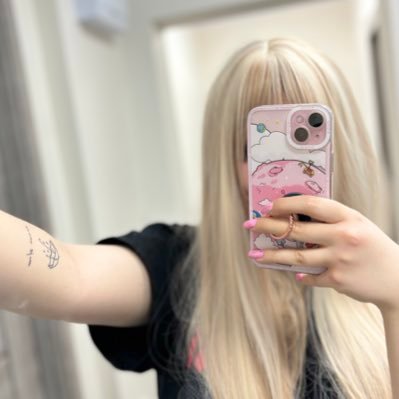 nahbabe 🐰's profile picture