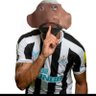 E B 1 3's profile picture