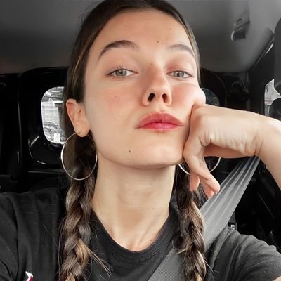 sara's profile picture